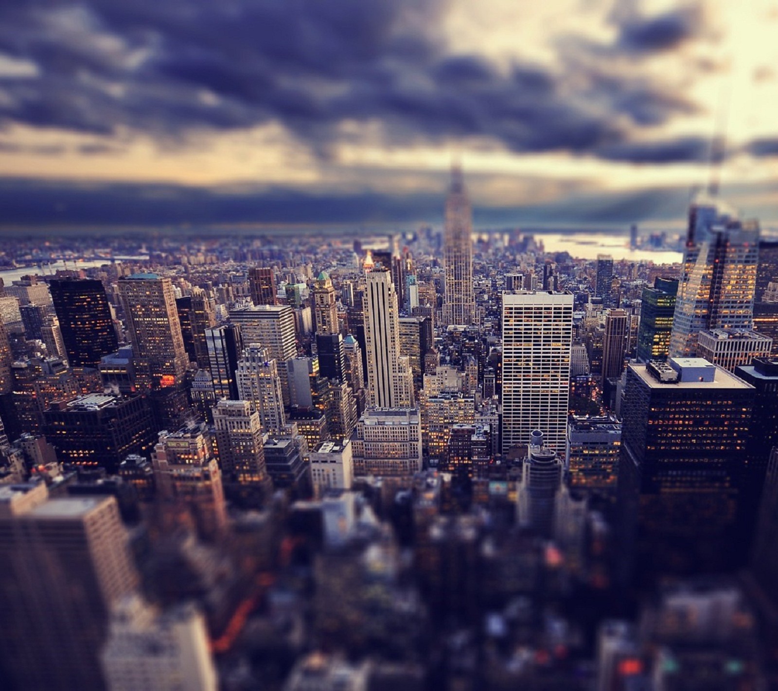 Arafficial view of a city with a lot of tall buildings (brazil, building, city, italy, new york)