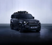 2023 Land Rover Defender 130 em acabamento preto fosco