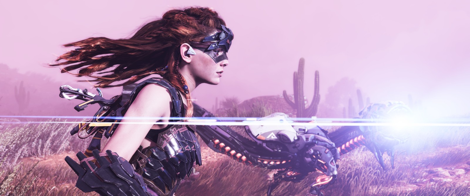 Una mujer con un atuendo negro sosteniendo una espada en el desierto (aloy, ultraancho, horizon zero dawn, jugabilidad, 5k)