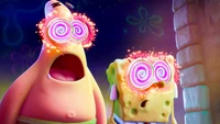 SpongeBob e Patrick em um momento caprichoso de "O Filme do SpongeBob: Um Herói Fora d'Água" (2020) adornados com olhos espirais e brilhantes.