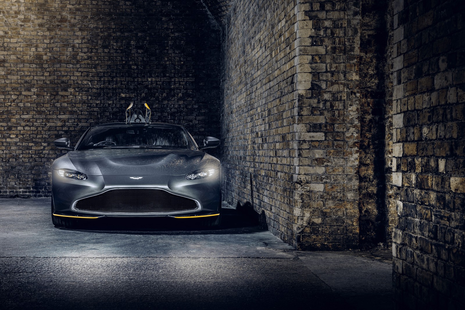 Aston vision gt é um supercarro com um preço de cerca de 1 milhão de dólares (aston martin vantage 007 edition, 2020, 5k, carros, papel de parede 4k)