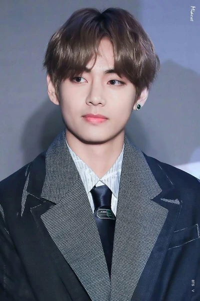 bts, bts v, kim taehyung, tae, taehyung