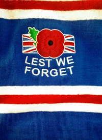 Pour ne pas oublier : Émblème de coquelicot sur le maillot des Rangers