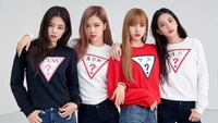 BLACKPINK em trajes da moda: As rainhas do K-Pop se unem