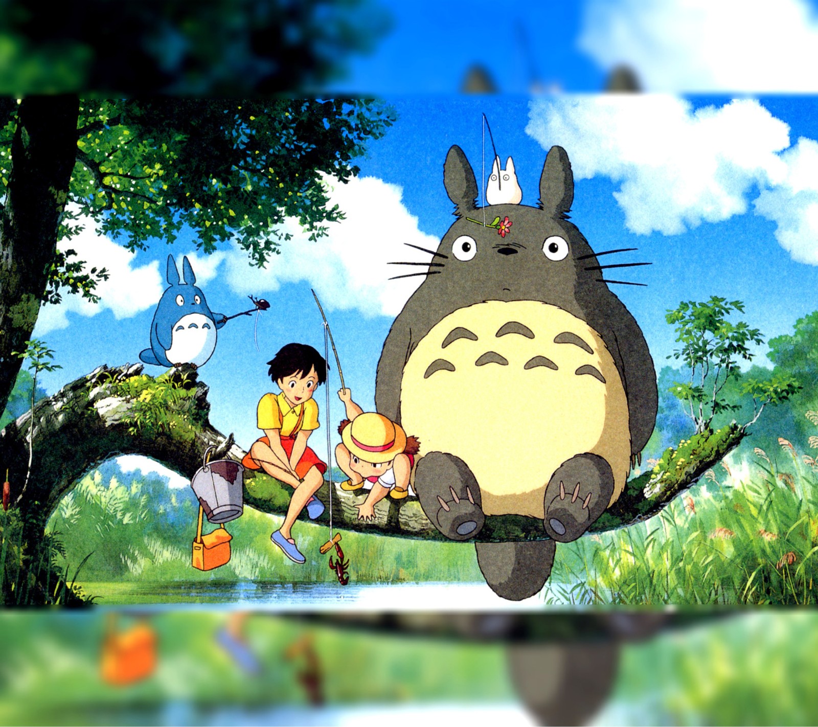 Des personnages d'anime assis sur une branche d'arbre avec un étang en arrière-plan (anime, totoro)