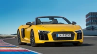 Audi R8 Spyder Amarelo Vibrante: Uma Fusão de Desempenho e Estilo