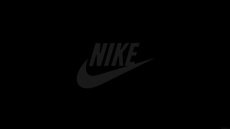 Черно-белый логотип nike на черном фоне (nike, свист, swoosh, чёрный, текст)