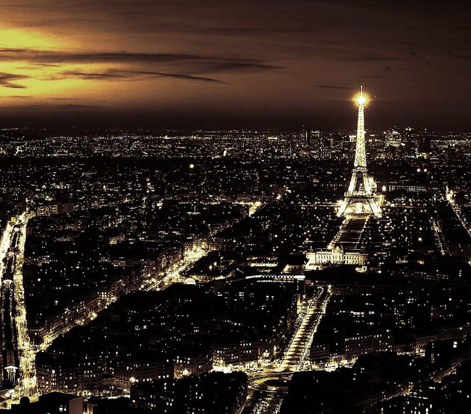 Vista árabe da torre eiffel à noite do topo da torre eiffel (cidade, luzes, noite, torre)