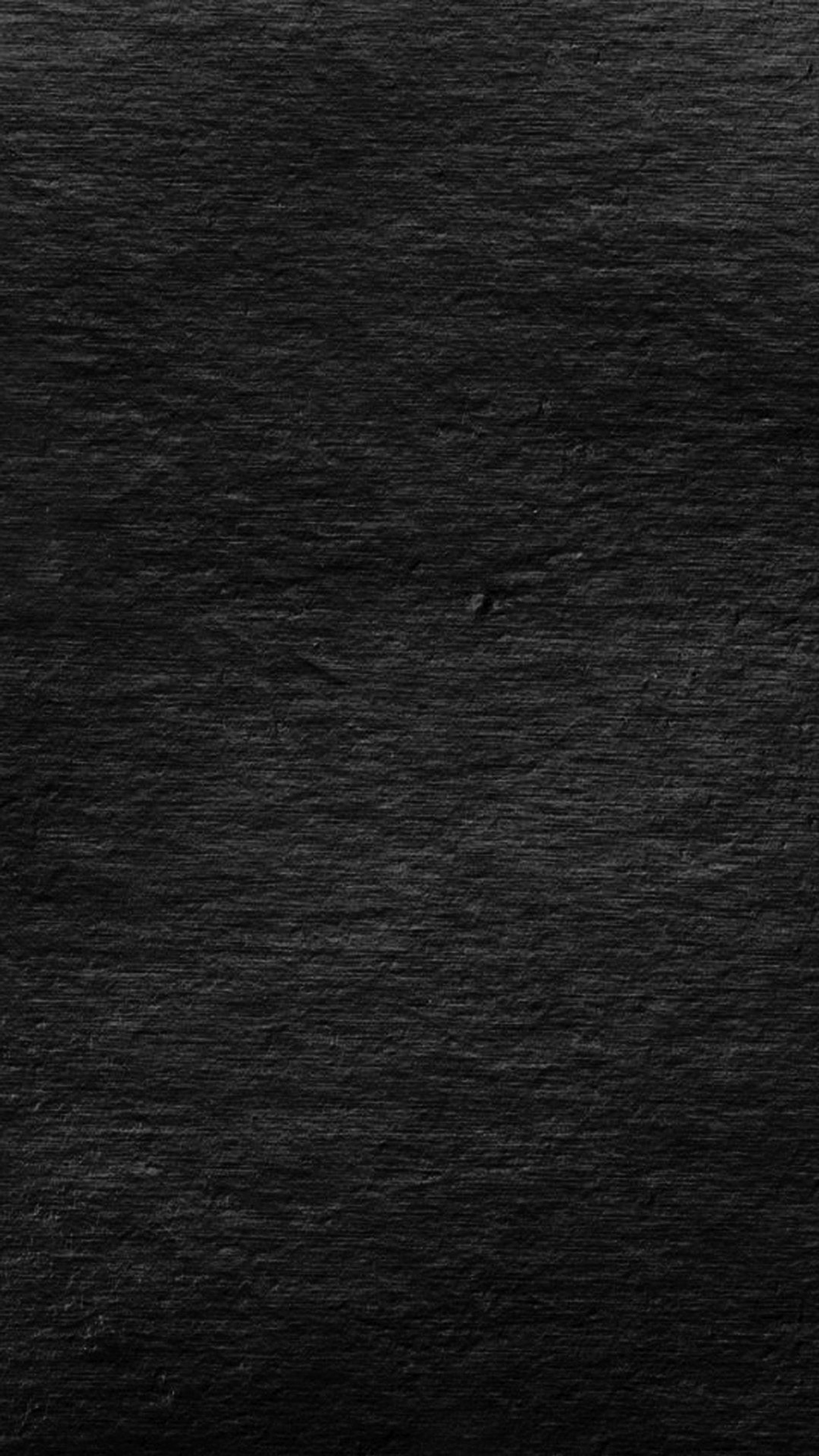 Arrière-plan de texture en ardoise noire avec une surface rugueuse (sombre, texture)