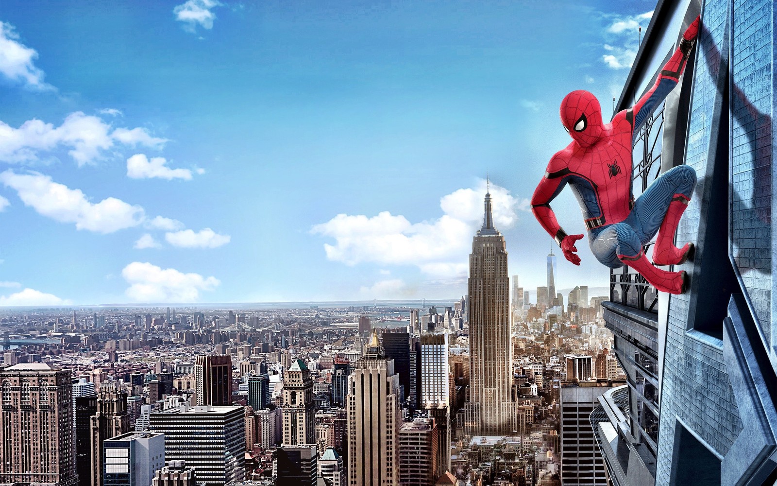 Spider-man auf der kante eines wolkenkratzers in der stadt (neu, spider man homecoming, hintergrundbild)