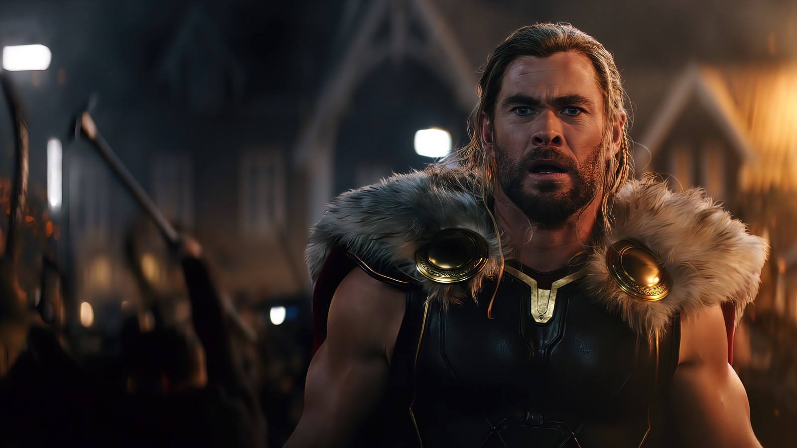 Thor thor est prêt à combattre dans les avengers (thor amour et tonnerre, thor love and thunder, 2022, film, chris hemsworth)