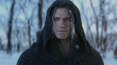 Geralt von Riva in einer verschneiten Landschaft, die Intensität der Serie "Der Hexer" verkörpernd.