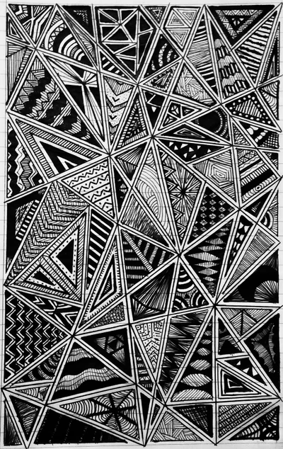 Patrones triangulares abstractos en blanco y negro