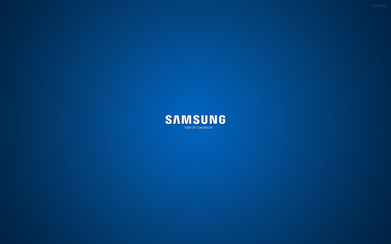 Близкий план логотипа samsung на темно-синем фоне (синий, текст, атмосфера, бренд, бизнес)