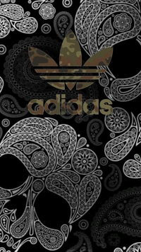 Design de caveira Adidas em camuflagem com padrões intrincados