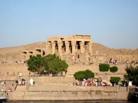 Temple de Philae : Un magnifique site ancien égyptien sur le Nil