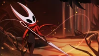 Hornet aus Hollow Knight: Silksong, bereit mit einem Speer in einer mystischen, schattigen Landschaft.