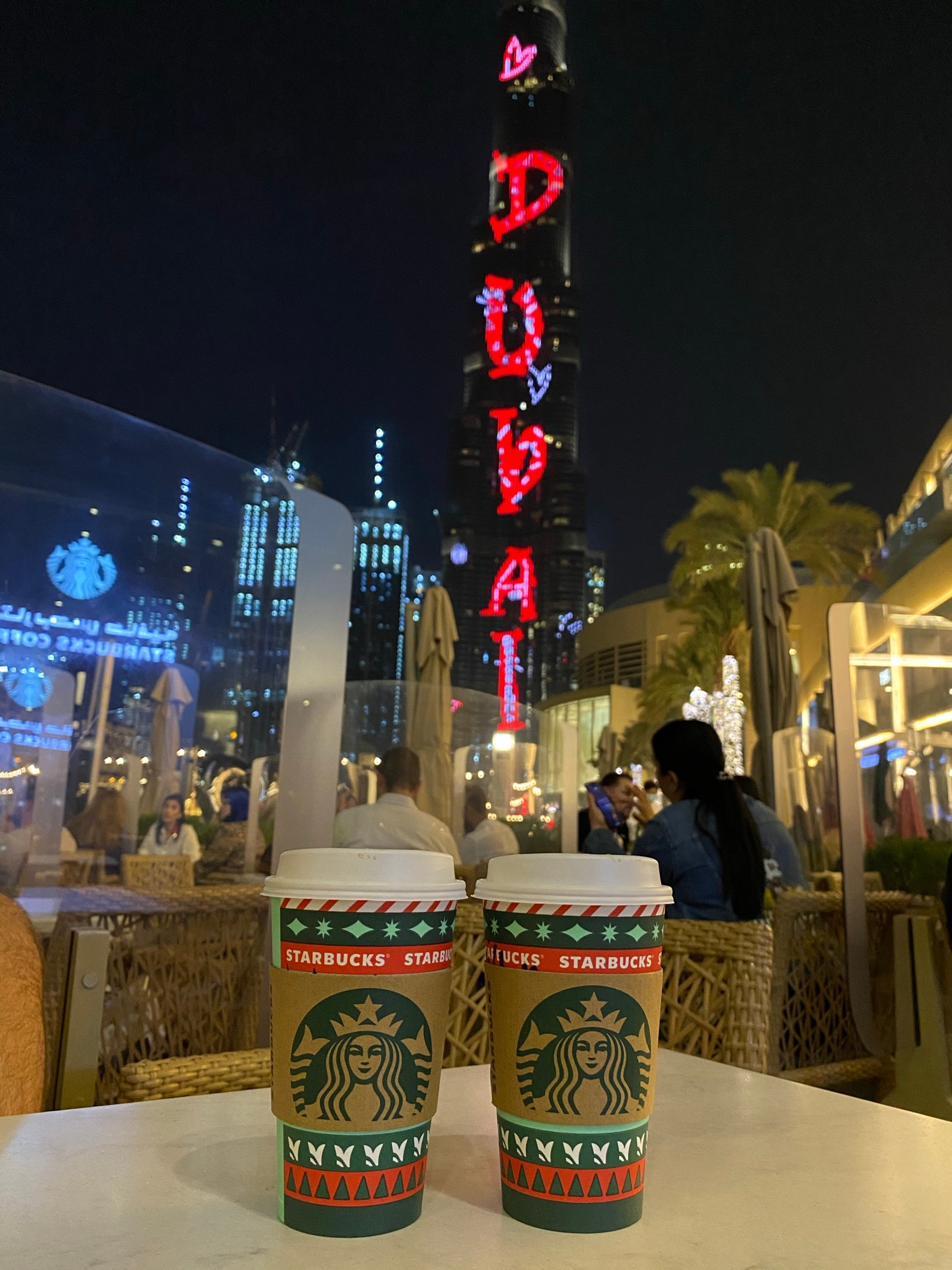 Descargar fondo de pantalla dubái, dubai, burj khalifa, botella, noche