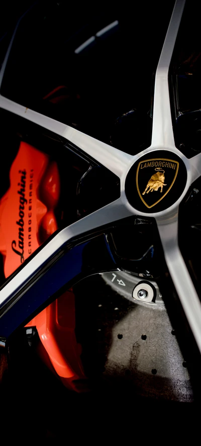 Détail de la roue et de l'étrier de frein Lamborghini