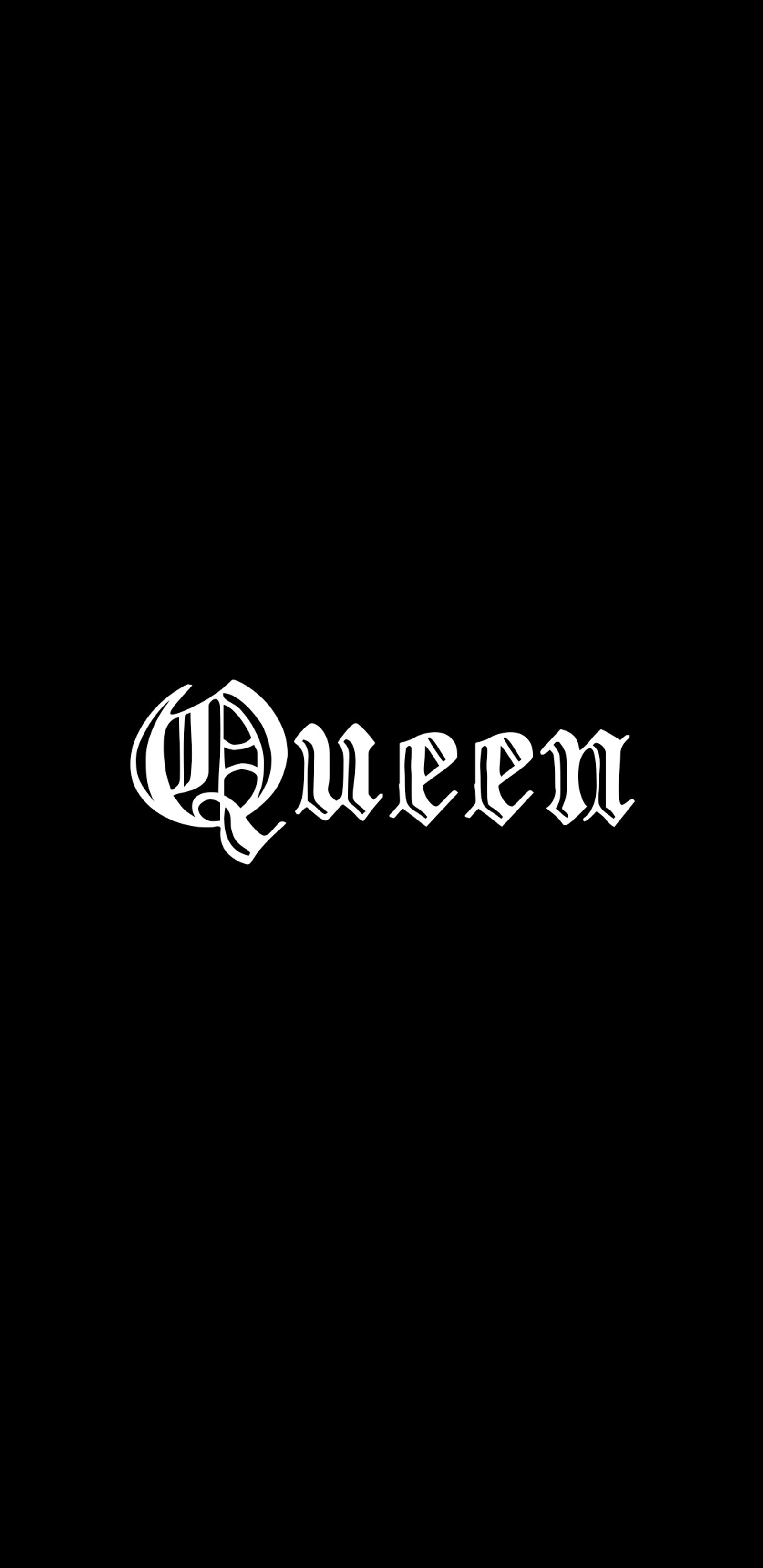 Un primer plano de un fondo negro con la palabra reina escrita en blanco (queen, negro, blanco)