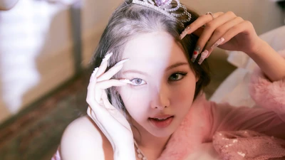 Im Nayeon strahlt Eleganz in traumhaftem Solo-Konzeptfoto aus