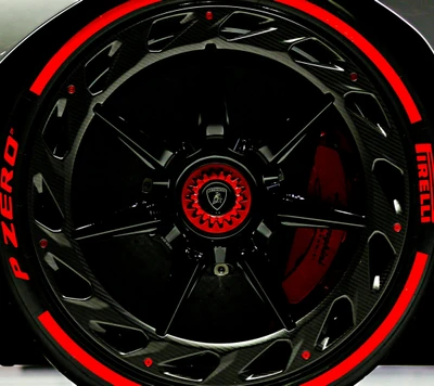 Roda de liga leve de supercarro Lamborghini com pneus Pirelli P Zero em preto e vermelho