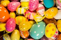 Oeufs de Pâques colorés célébrant la douceur et la joie des fêtes