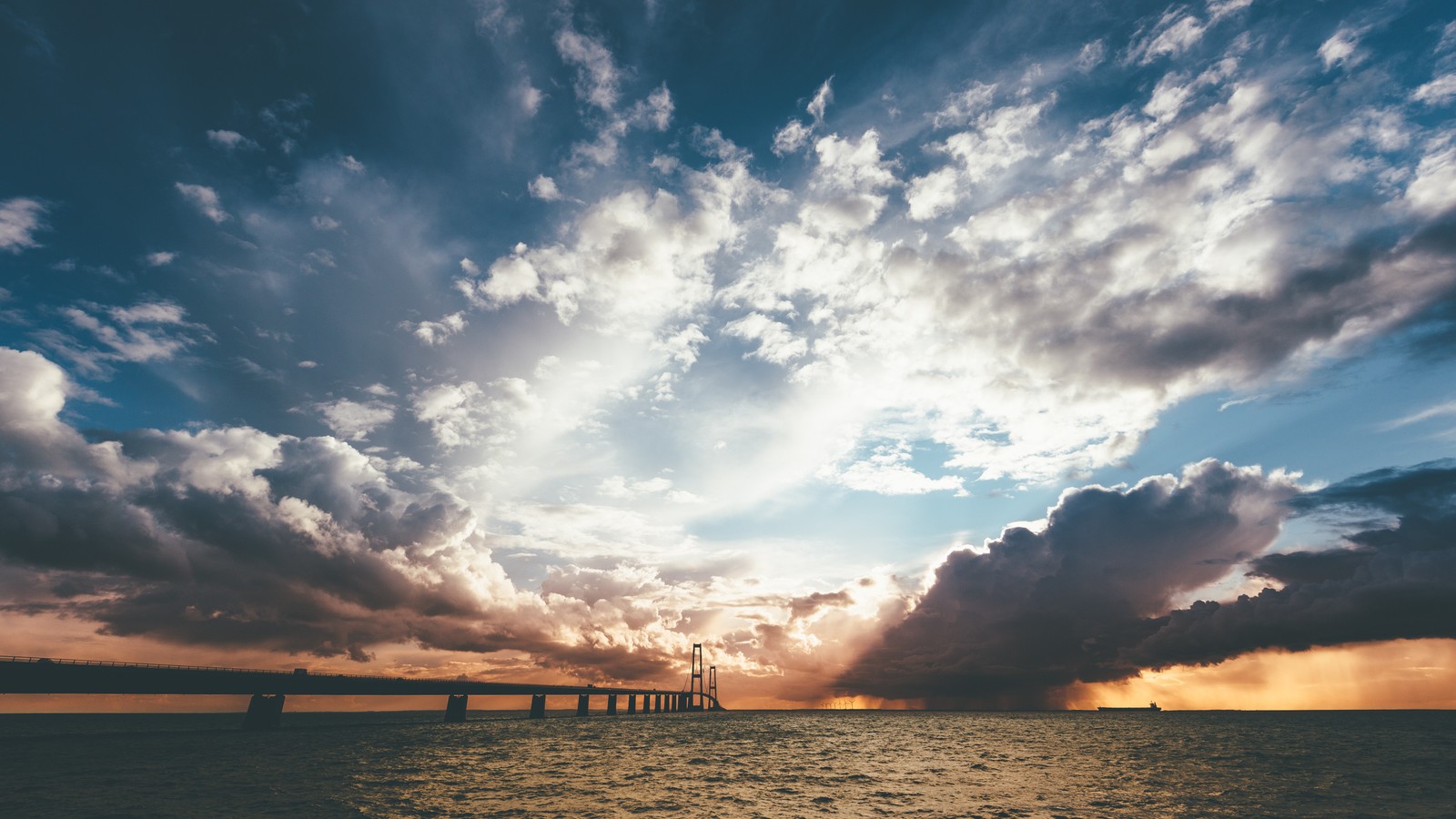 Téléchargez le fond d'écran nuage, horizon, eau, journée, mer