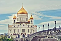 Christus der Erlöser Kathedrale: Ein atemberaubendes Beispiel byzantinischer Architektur mit Blick auf den Moskva Fluss.