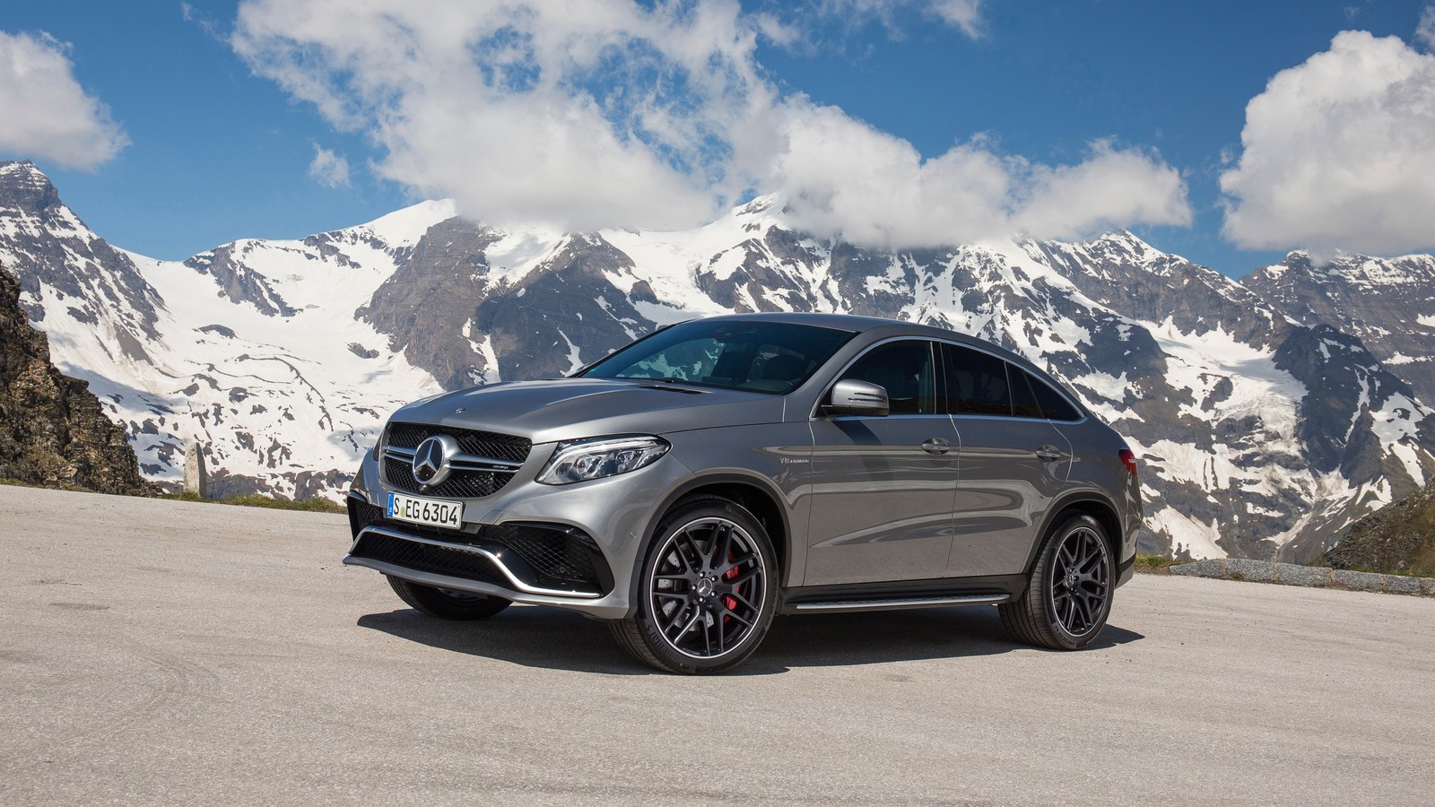 Mercedes gle coupé ligne amg devant une montagne (roue, mercedes benz s class c217, voiture, mercedes benz gle, mercedes benz gle class)