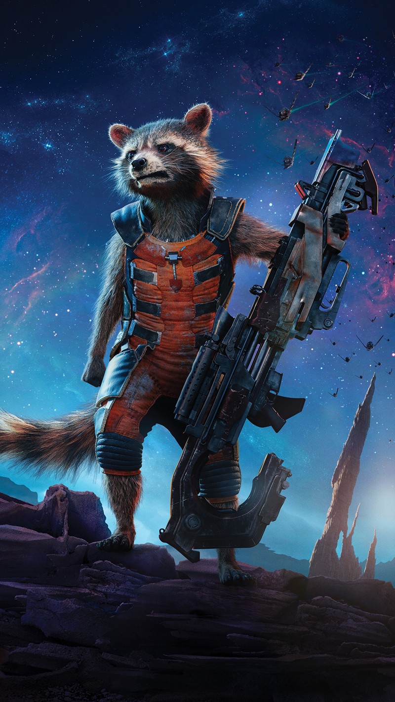 Ракета енот с оружием и ракетой на фоне (rocket raccoon, грут, groot, ракета, marvel comics)