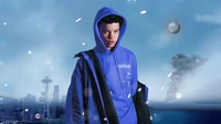 Lil Mosey con una llamativa sudadera azul contra un fondo futurista de Seattle.