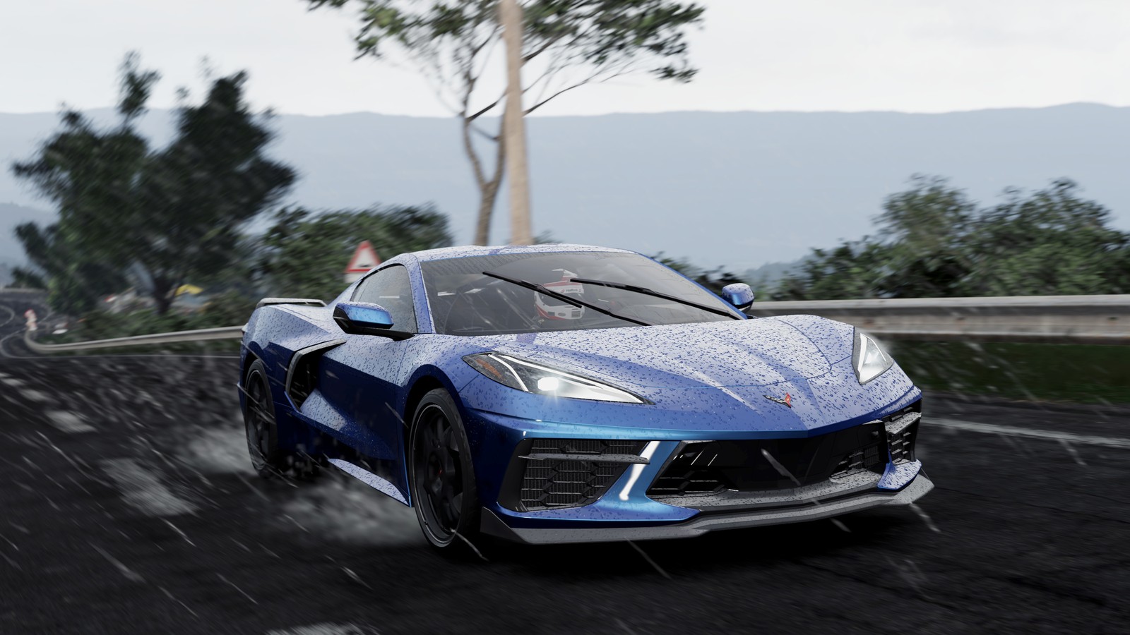 Une voiture de sport bleue roulant sur une route mouillée dans une zone montagneuse (project cars 3, courses, jeu vidéo, voiture de sport)