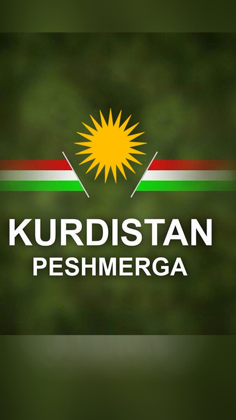 Крупный план зеленого фона с белой и красной полосой (курд, kurd, курдистан, kurdistan, peshmarga)