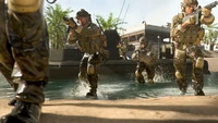 Soldats s'engageant dans une attaque tactique dans Call of Duty Modern Warfare II