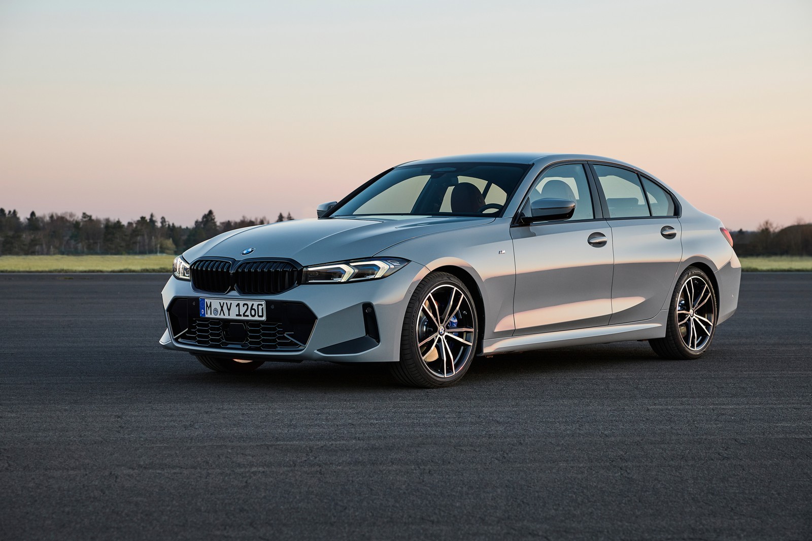 Téléchargez le fond d'écran bmw 330i m sport, 2022, 5k, voitures, fond décran 4k