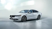 2024 Honda Accord eHEV : Design élégant et modernité en résolution 8K