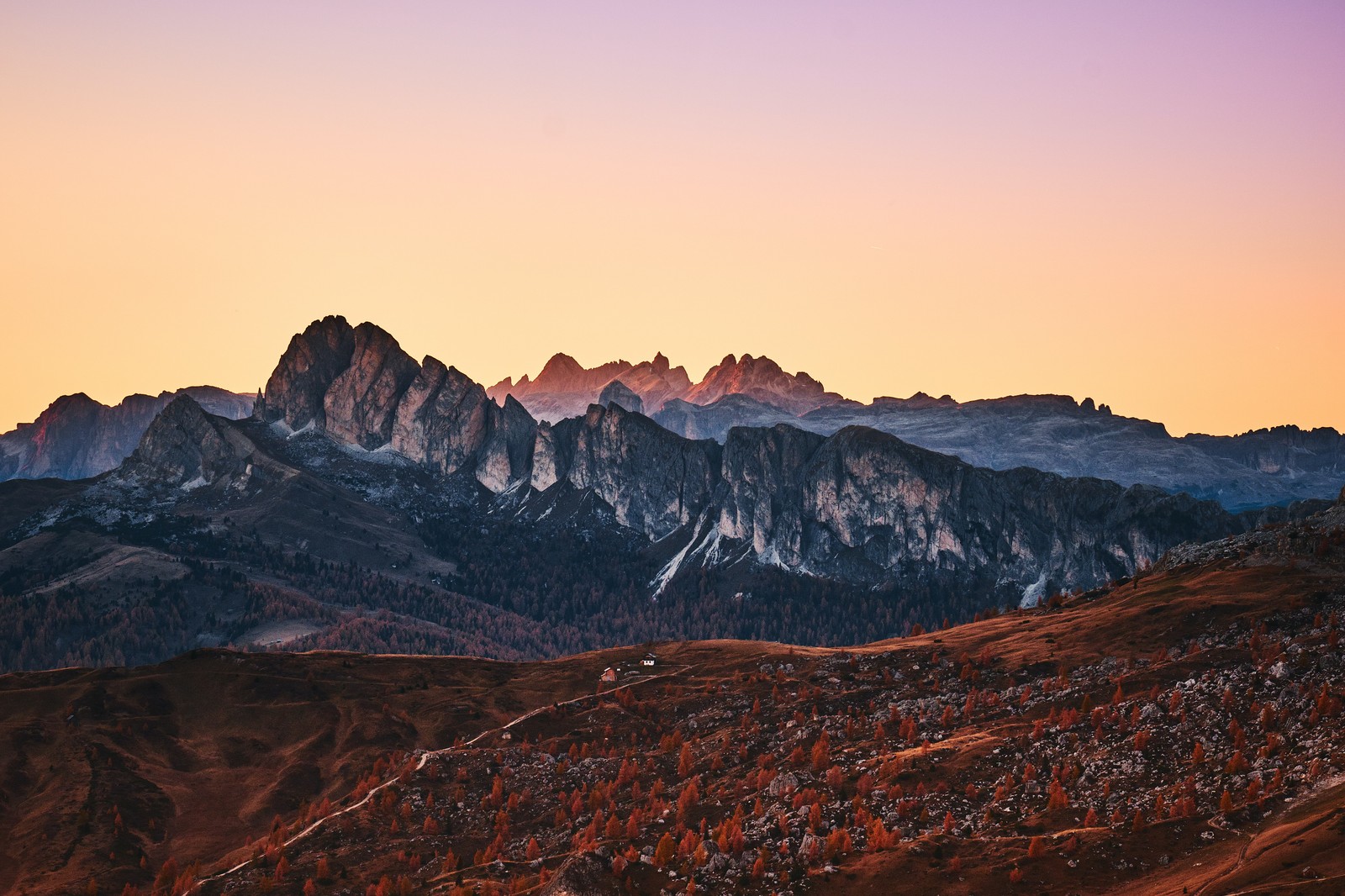 giau pass, mountain range, dolomites, sunset, landscape wallpaper