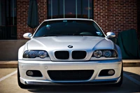 Eleganter silberner BMW E46 M3 Frontansicht