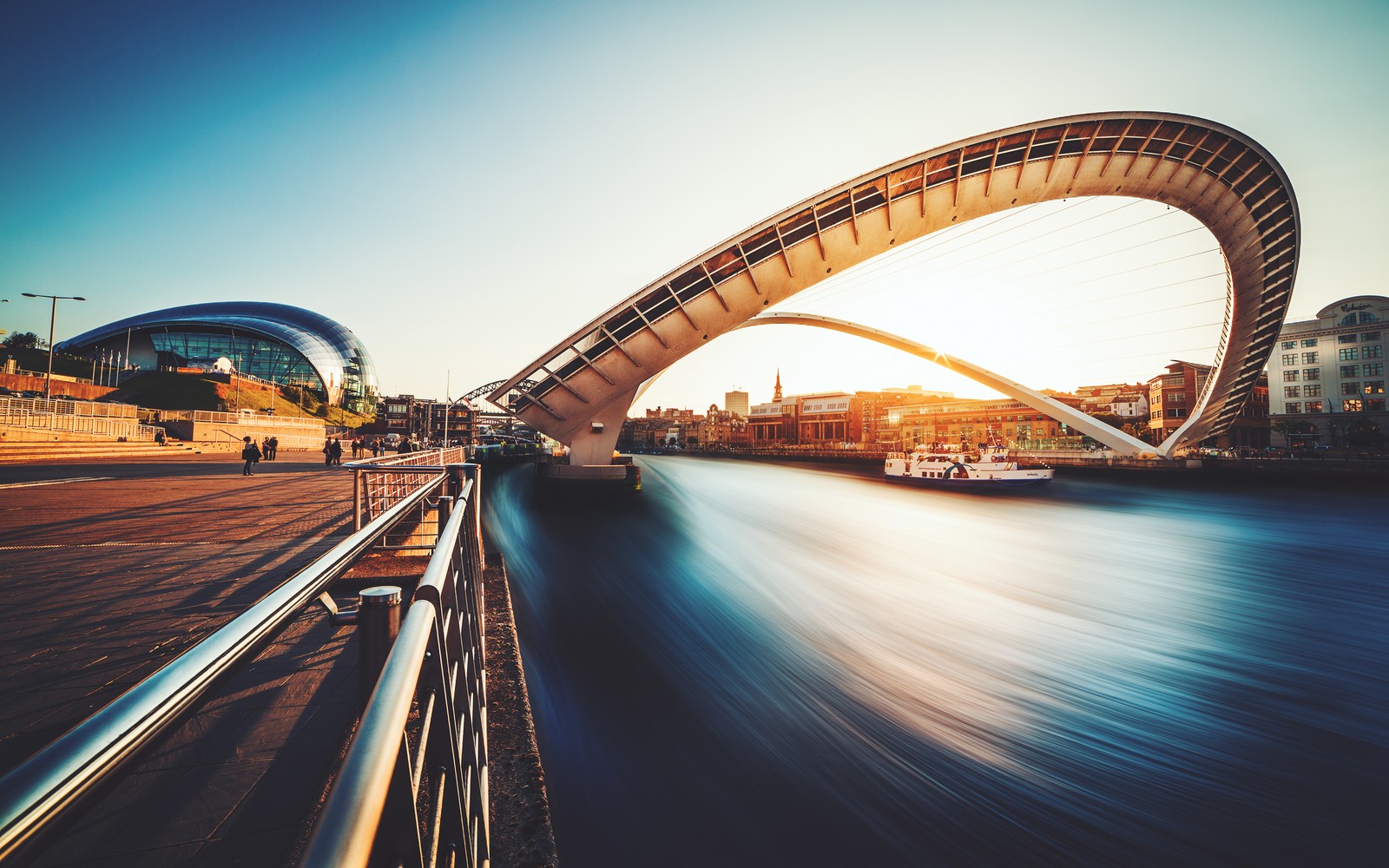 Скачать обои мост тысячелетия гейтсхеда, gateshead millennium bridge, мост, река тайн, арочный мост