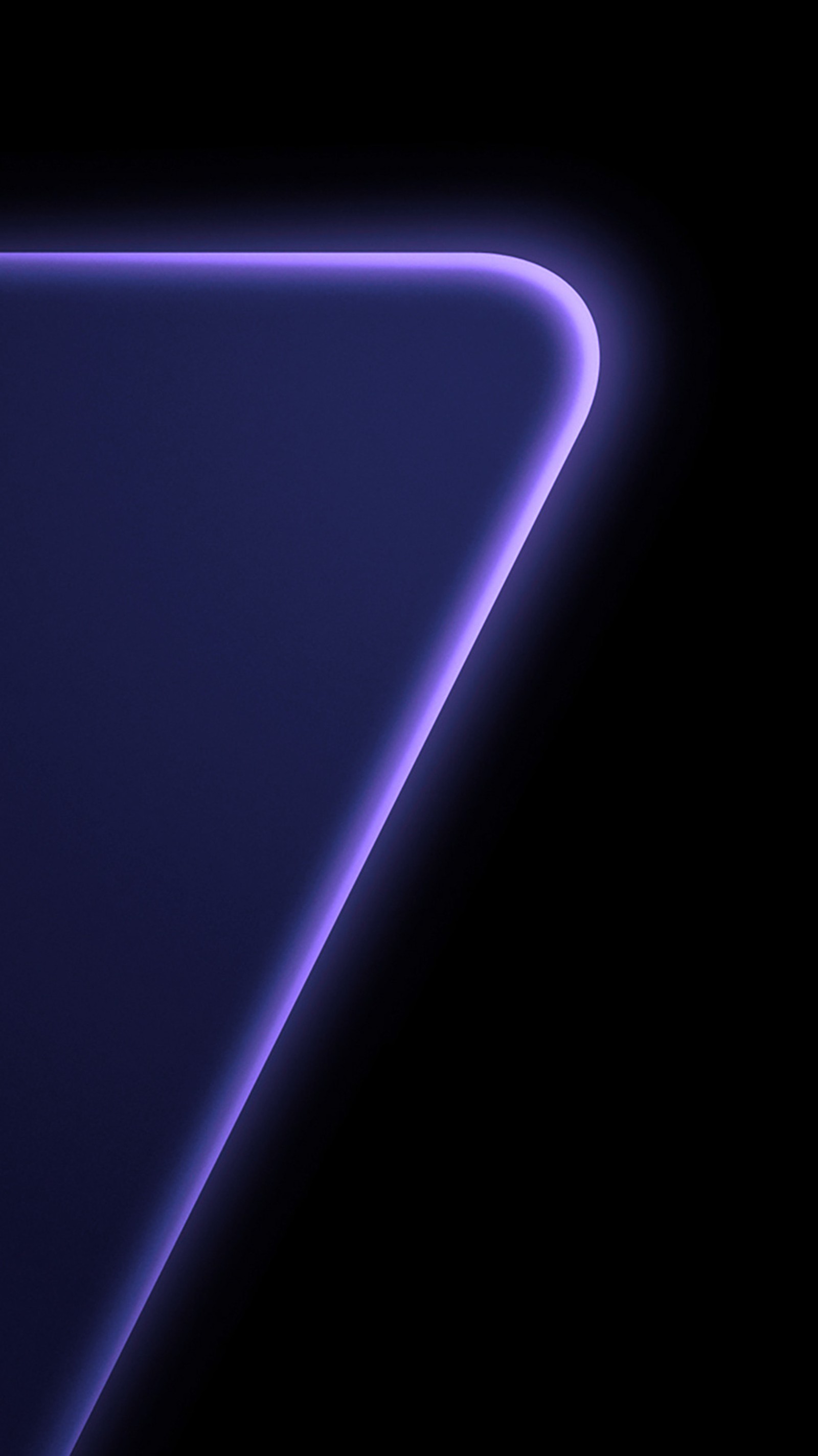 A close up of a purple samsung galaxy s7 lit up in the dark (edge, marino, s7)