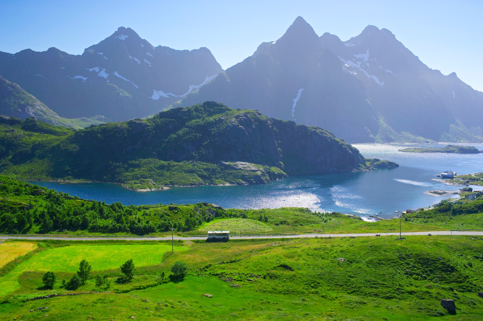 Скачать обои лофотены, lofoten, фьорд, возвышенность, природа