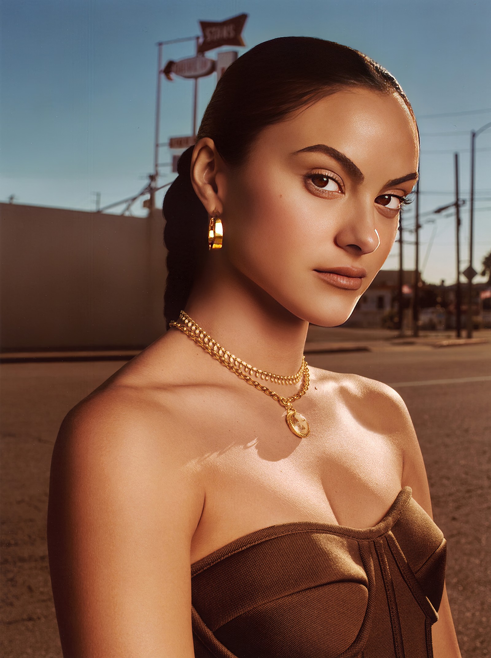 Téléchargez le fond d'écran camila mendes, gros plan, actrice américaine, belle actrice, portrait