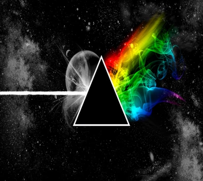 Explosion cosmique colorée : Une étreinte triangulaire dans l'espace