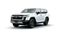 2021 Тойота Ленд Крузер ГР Спорт на белом фоне - 4K SUV обои