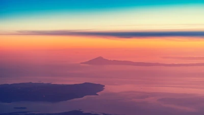 Coucher de soleil aérien vibrant sur des îles sereines