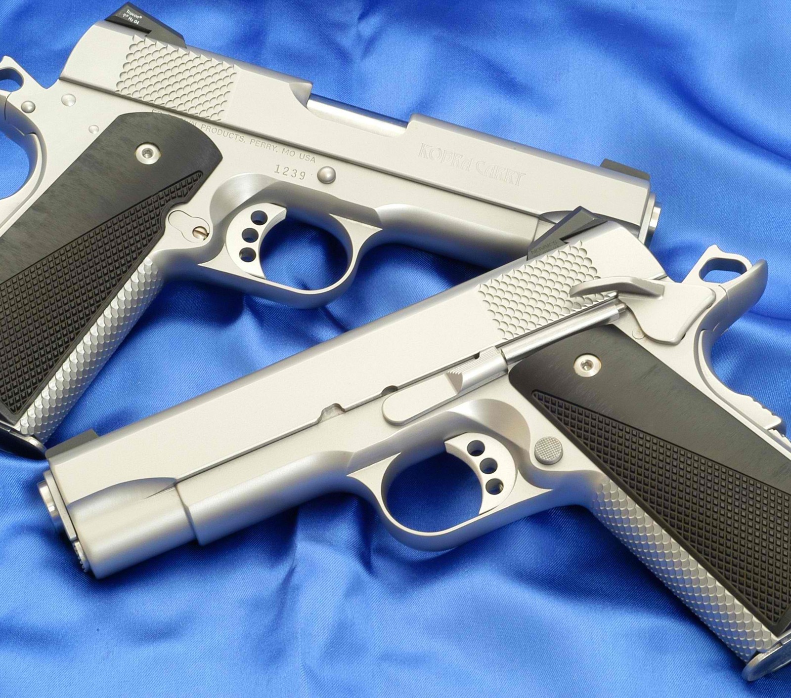 Скачать обои 45, 1911, колт, colt, оружие