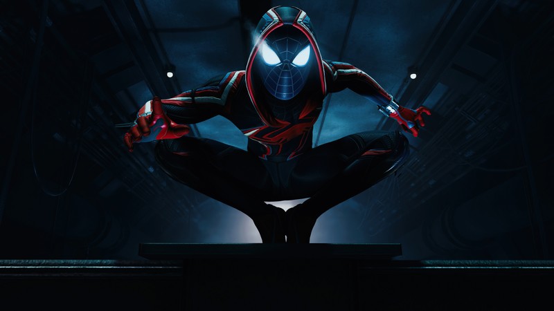 Человек-паук в костюме сидит на выступе в темноте (marvels spider man miles morales, фото режим, тёмный фон, playstation 5, игры 2020)