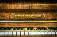 F. Dörner & Sohn Stuttgart: Piano vintage com teclas clássicas