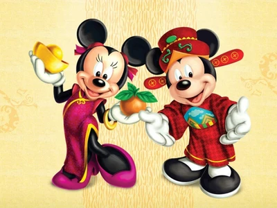 Mickey y Minnie Mouse celebrando con vestimenta tradicional, naranjas y faroles